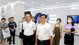 省科协研究员任代祥一行到乐橙游戏官网钒钛走访调研